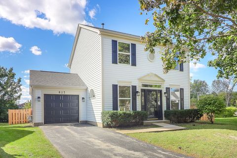 Tiny photo for 827 Easton Court, Grayslake, IL 60030 (MLS # 12493716)