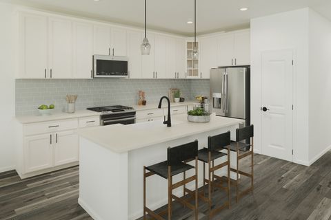 Tiny photo for 4 Harborside Way, Hawthorn Woods, IL 60047 (MLS # 12483662)