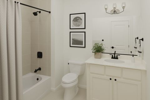 Tiny photo for 4 Harborside Way, Hawthorn Woods, IL 60047 (MLS # 12483662)