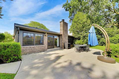 Tiny photo for 4044 Chester Drive, Glenview, IL 60026 (MLS # 12692911)