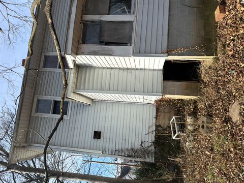 Tiny photo for Fairfield, IL 62837 (MLS # 12628333)