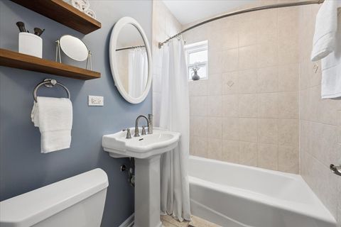 Tiny photo for 2710 W Berwyn Avenue, Chicago, IL 60625 (MLS # 12614680)