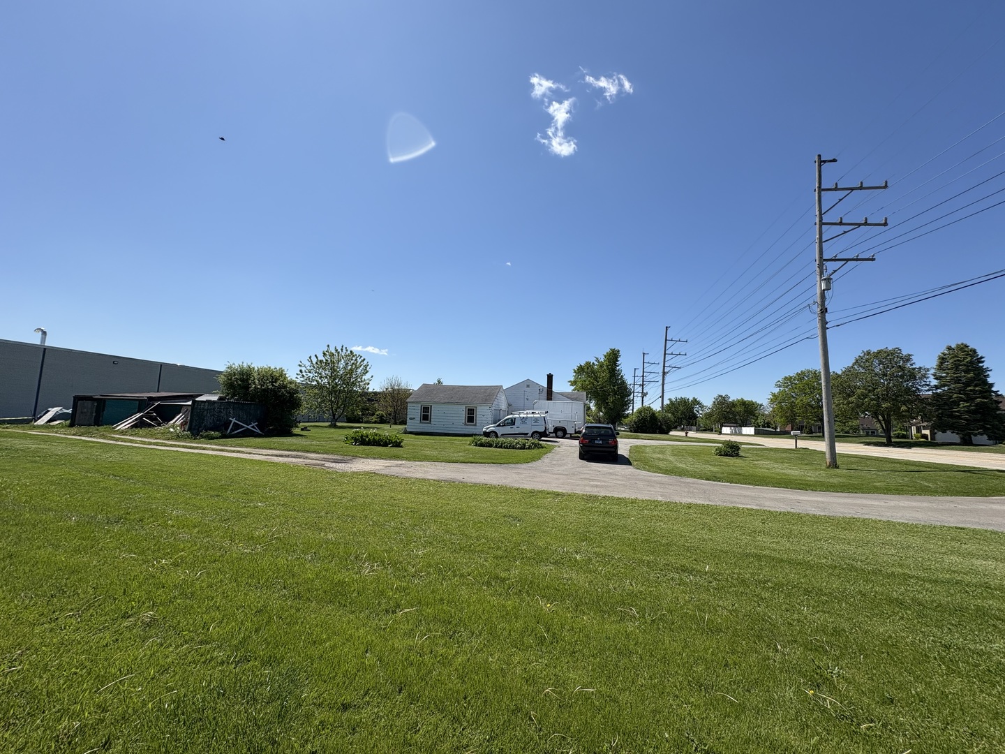1033 S Wheeling Road