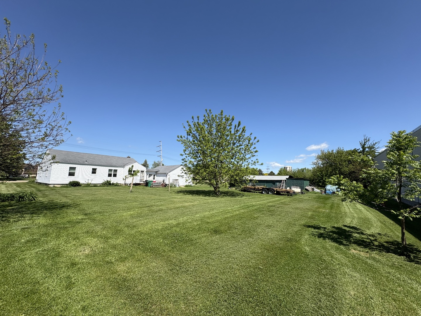 1033 S Wheeling Road