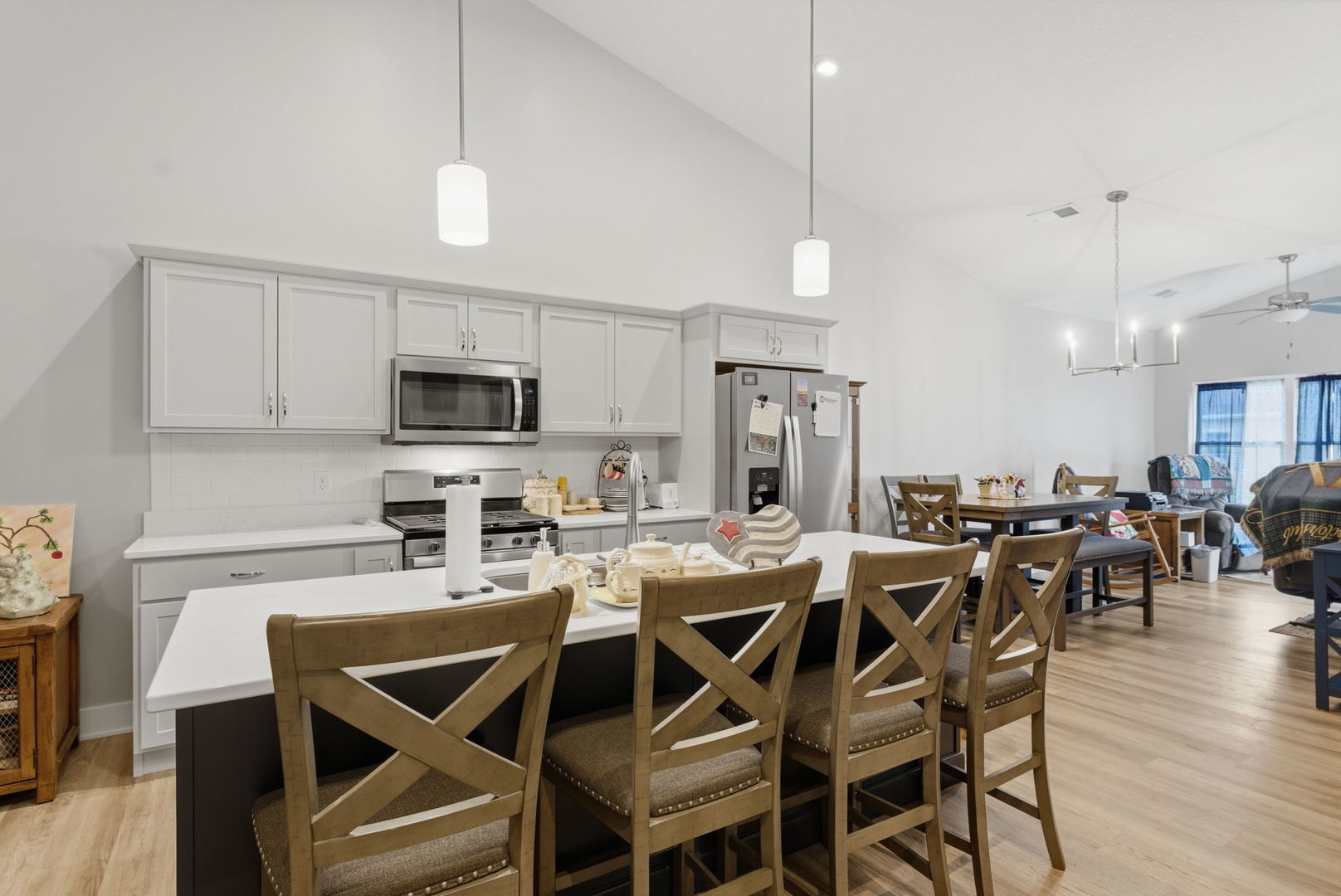 186 Beacon Harbor Circle 186