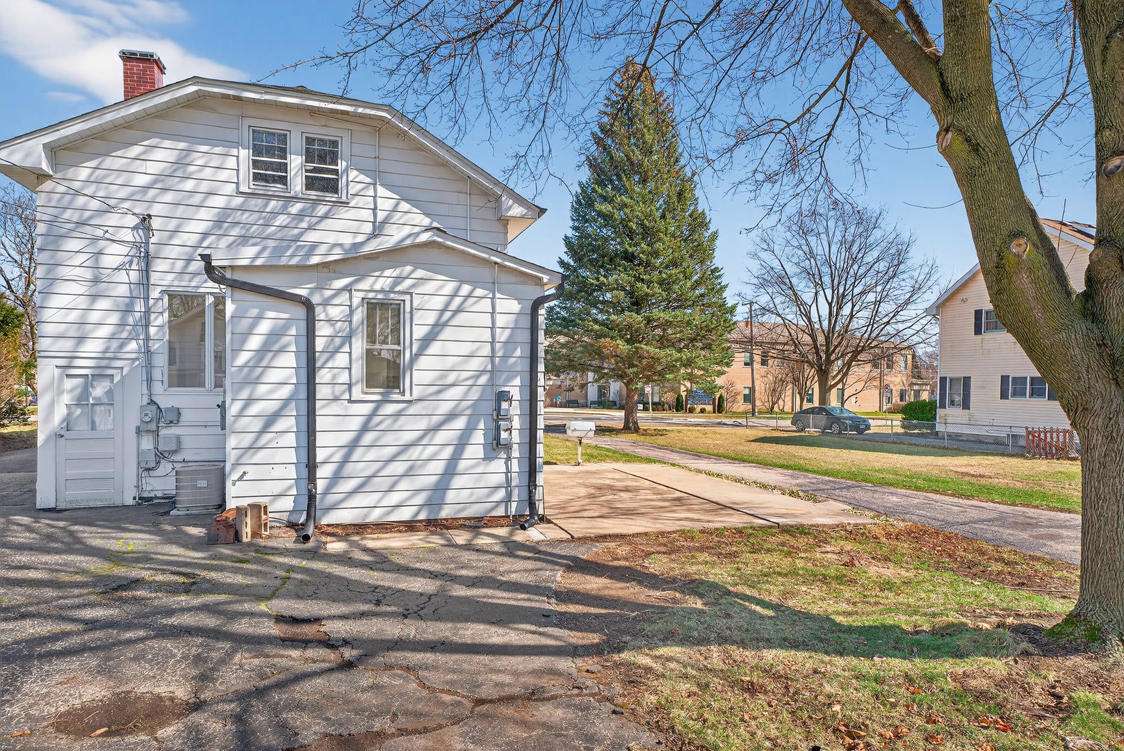 156 Wille Avenue
