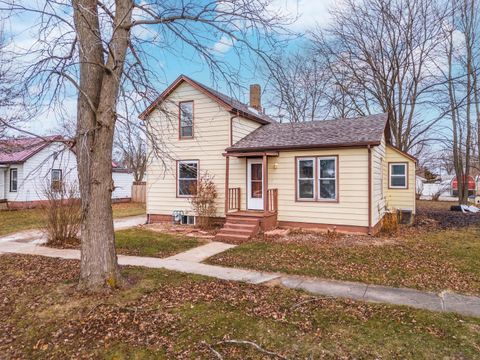 Tiny photo for 121 E James Street, Forrest, IL 61741 (MLS # 12539066)