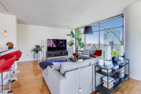 Tiny photo for 100 E 14th Street #2010, Chicago, IL 60605 (MLS # 12552579)