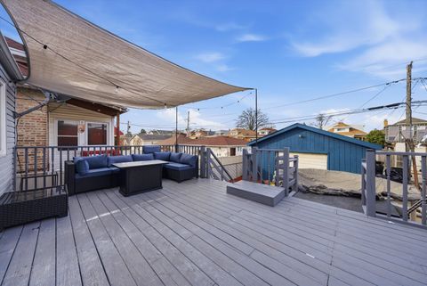 Tiny photo for 7825 W Cressett Drive, Elmwood Park, IL 60707 (MLS # 12599937)