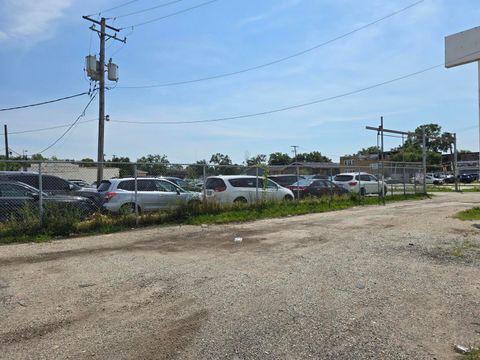 Tiny photo for Melrose Park, IL 60164 (MLS # 12551188)