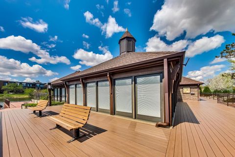 Tiny photo for 1 The Court of Harborside Court #202, Northbrook, IL 60062 (MLS # 12577860)