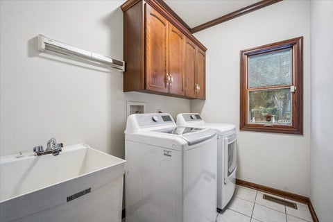 Tiny photo for 2310 Big Woods Drive, Batavia, IL 60510 (MLS # 12758362)
