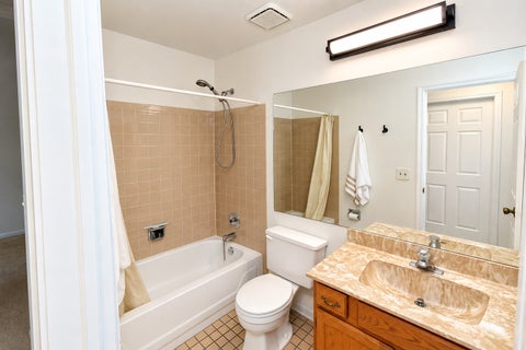 Tiny photo for 480 Green Bridge Lane #B, Prospect Heights, IL 60070 (MLS # 12761373)
