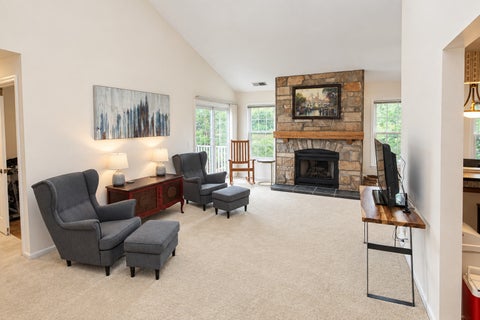 Tiny photo for 480 Green Bridge Lane #B, Prospect Heights, IL 60070 (MLS # 12761373)