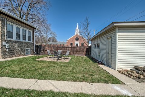 Tiny photo for 1301 Oak Park Avenue, Berwyn, IL 60402 (MLS # 12605824)