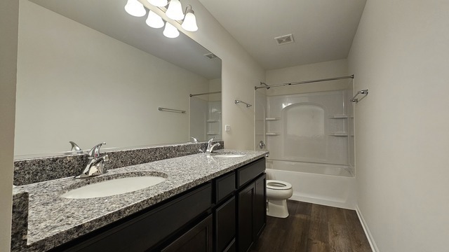 19723 Oakwood Avenue