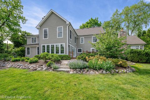 Tiny photo for 714 Thomas Court, Libertyville, IL 60048 (MLS # 12653822)