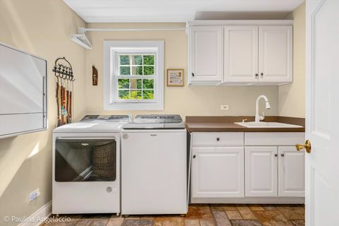 Tiny photo for 714 Thomas Court, Libertyville, IL 60048 (MLS # 12653822)