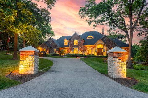 Tiny photo for 7N230 Sims Lane, St. Charles, IL 60175 (MLS # 12391591)