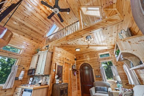 Tiny photo for 7N230 Sims Lane, St. Charles, IL 60175 (MLS # 12391591)