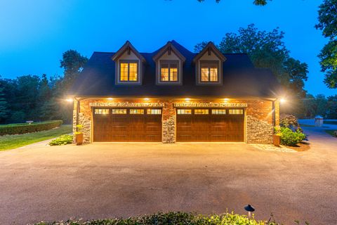 Tiny photo for 7N230 Sims Lane, St. Charles, IL 60175 (MLS # 12391591)