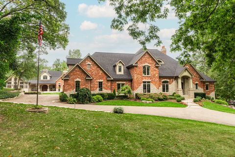 7N230 Sims Lane St. Charles IL 60175