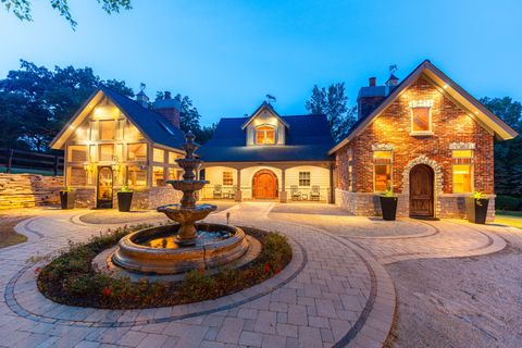 Tiny photo for 7N230 Sims Lane, St. Charles, IL 60175 (MLS # 12391591)