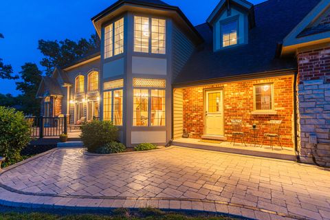 Tiny photo for 7N230 Sims Lane, St. Charles, IL 60175 (MLS # 12391591)