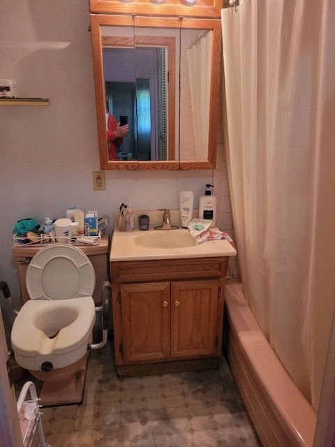 Tiny photo for 460 Western Street, Hoffman Estates, IL 60169 (MLS # 12505257)