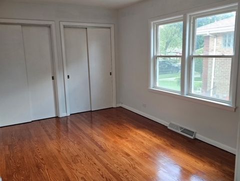Tiny photo for 11834 S Campbell Avenue, Chicago, IL 60655 (MLS # 12492357)
