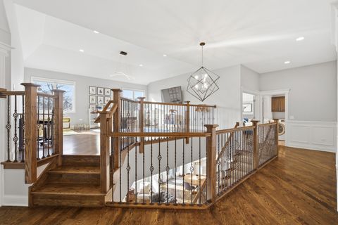 Tiny photo for 28 Pinnacle Court, Naperville, IL 60565 (MLS # 12600451)