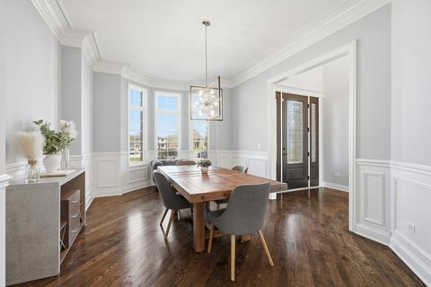 Tiny photo for 28 Pinnacle Court, Naperville, IL 60565 (MLS # 12600451)