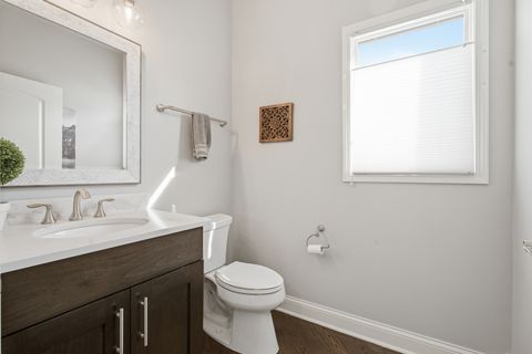 Tiny photo for 28 Pinnacle Court, Naperville, IL 60565 (MLS # 12600451)