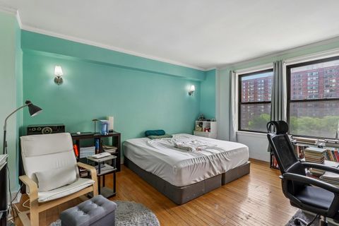 Tiny photo for 1755 E 55th Street #605, Chicago, IL 60615 (MLS # 12656796)