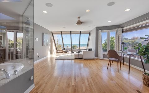 Tiny photo for 5747 N Sheridan Road #GH, Chicago, IL 60660 (MLS # 12501843)