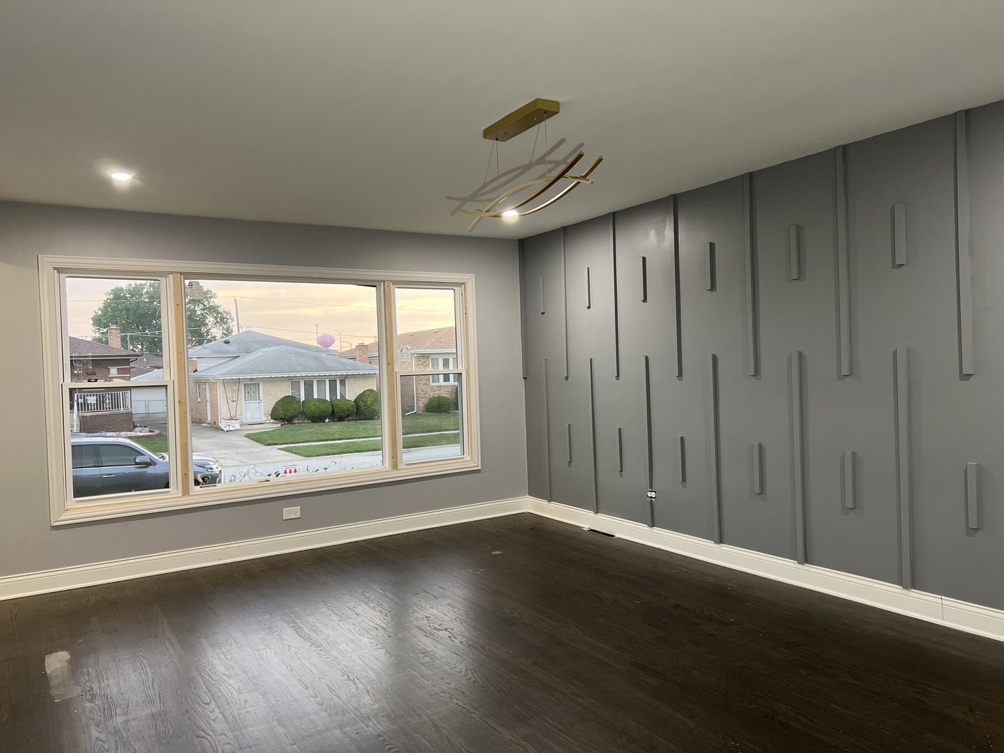 327 Marquette Avenue