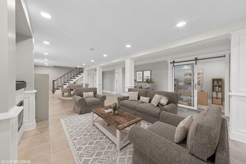 Tiny photo for 932 60th Place, Downers Grove, IL 60516 (MLS # 12491028)