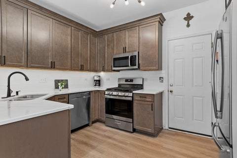 Tiny photo for 2148 Sunrise Circle, Aurora, IL 60503 (MLS # 12750613)