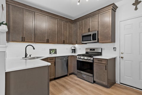 Tiny photo for 2148 Sunrise Circle, Aurora, IL 60503 (MLS # 12750613)