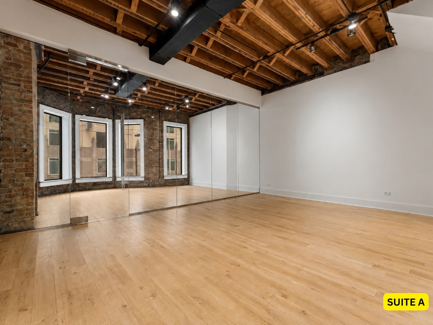 22 W Ontario Street 300-A