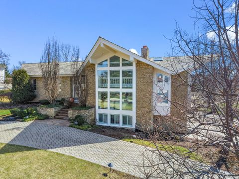 Tiny photo for 1916 Midwest Club Parkway, Oak Brook, IL 60523 (MLS # 12604356)