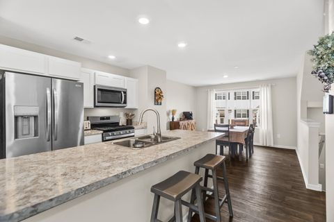 Tiny photo for 3745 Bailey Road, Yorkville, IL 60560 (MLS # 12587877)