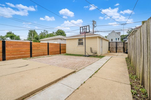 Tiny photo for 1243 Euclid Avenue, Berwyn, IL 60402 (MLS # 12727960)