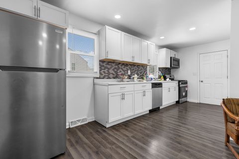 Tiny photo for 503 Vincent Avenue, Rockford, IL 61102 (MLS # 12532239)