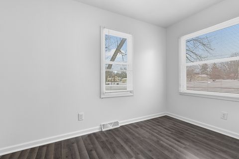 Tiny photo for 503 Vincent Avenue, Rockford, IL 61102 (MLS # 12532239)