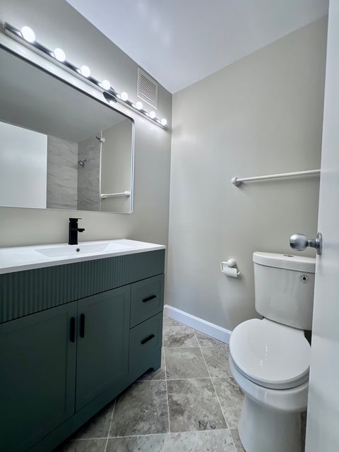 Tiny photo for 3660 N Lake Shore Drive #2513, Chicago, IL 60613 (MLS # 12710273)