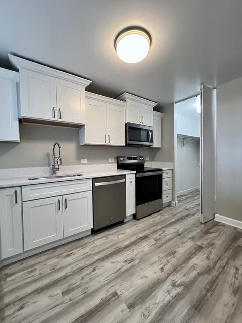 Tiny photo for 3660 N Lake Shore Drive #2513, Chicago, IL 60613 (MLS # 12710273)
