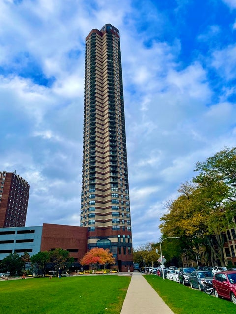 Tiny photo for 3660 N Lake Shore Drive #2513, Chicago, IL 60613 (MLS # 12710273)