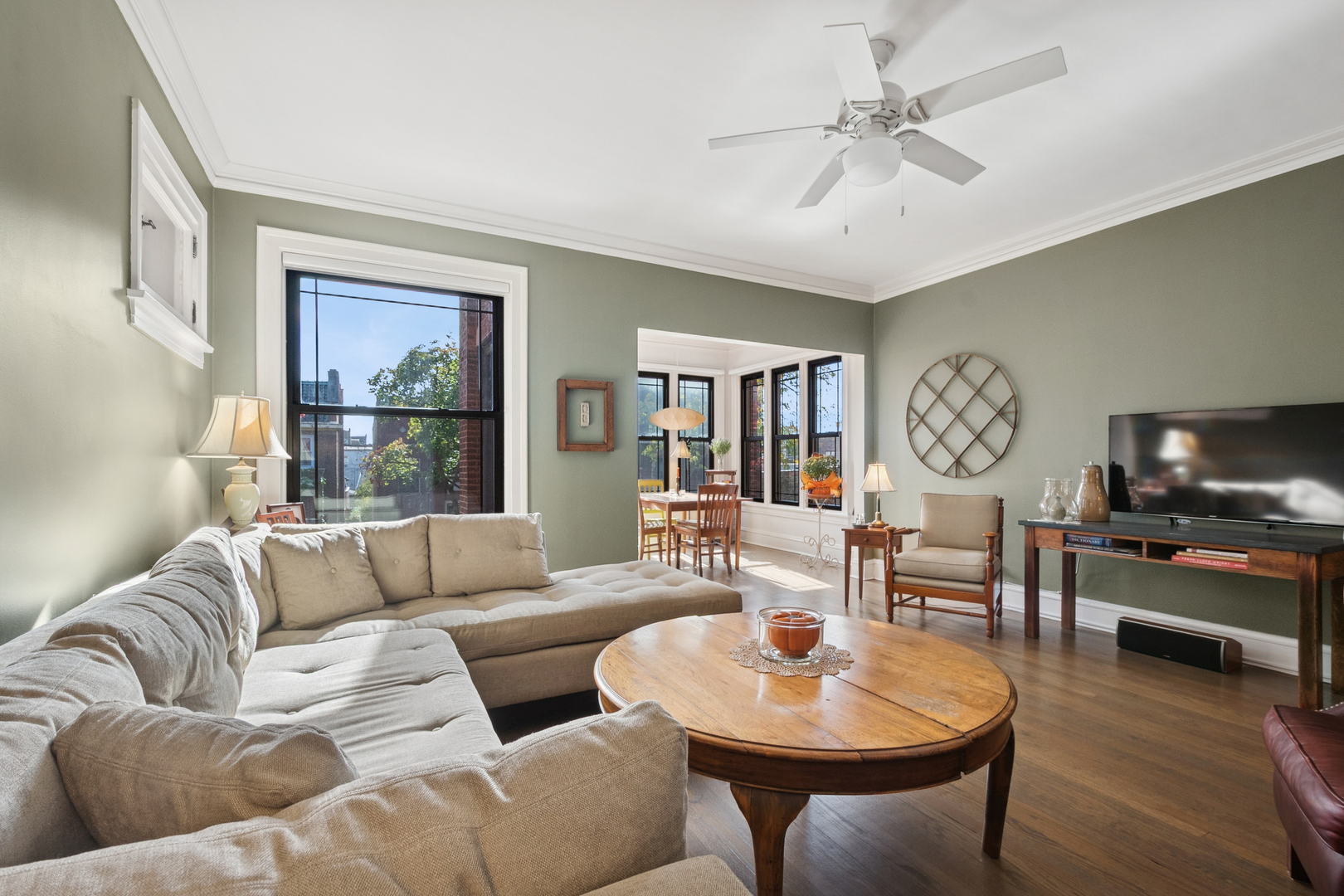 1462 W Balmoral Avenue 2