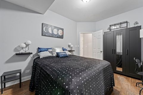 Tiny photo for 3106 S Wells Street #1, Chicago, IL 60616 (MLS # 12508622)